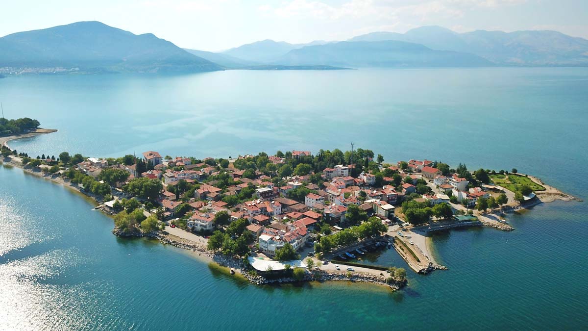 Isparta Tur Rehberi – Güller ve Göller Diyarı