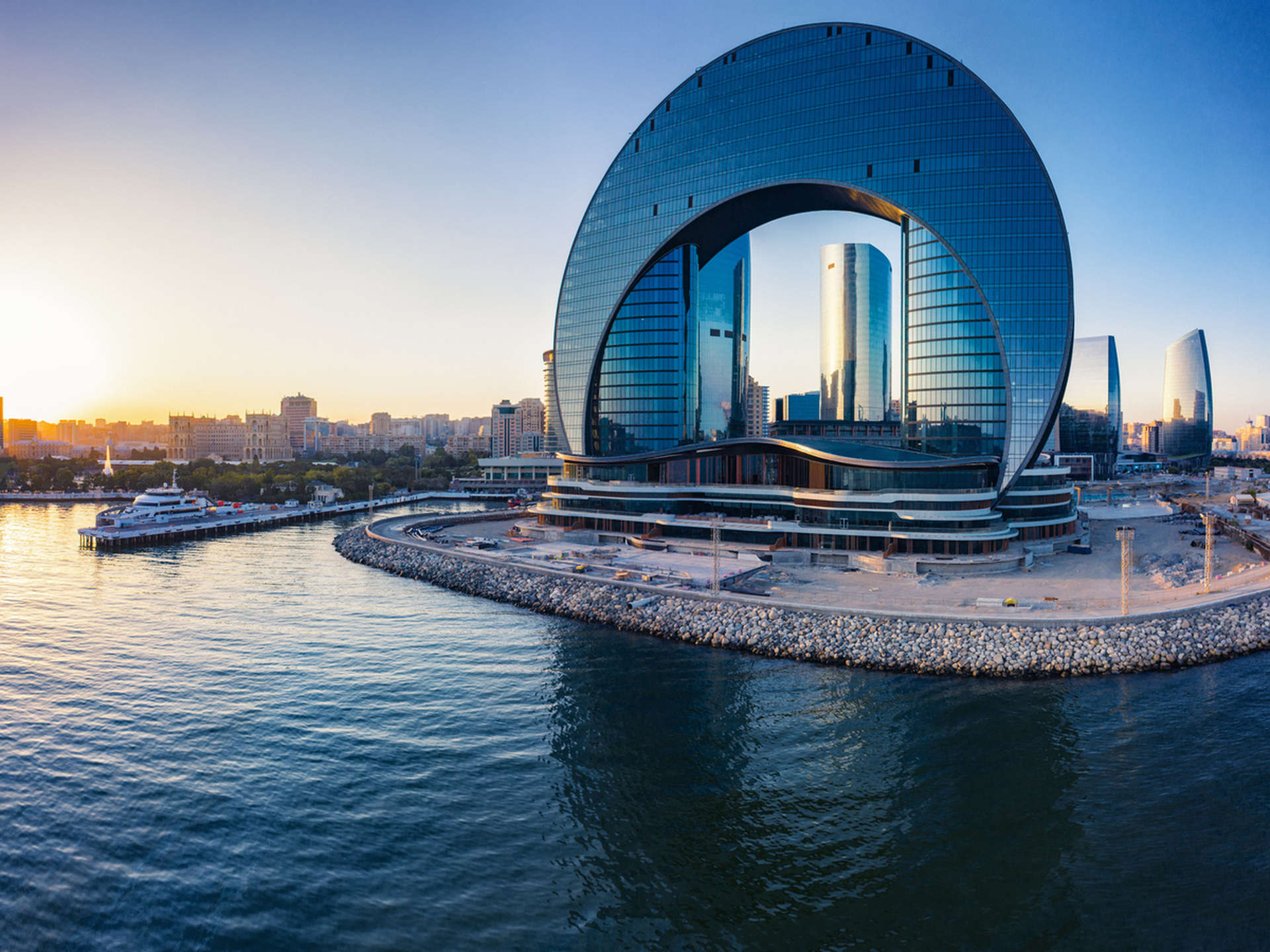 UÇAKLI BAKÜ TURU - Resim 2