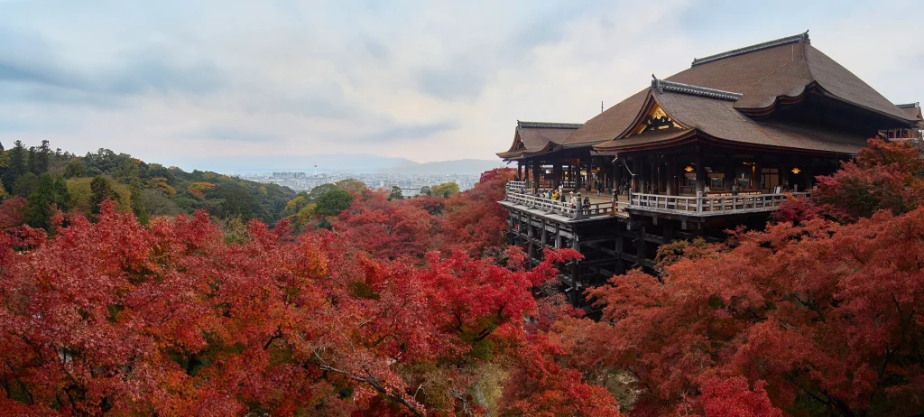 Kiyomizu-dera panorama – Wikimedia Commons, CC0