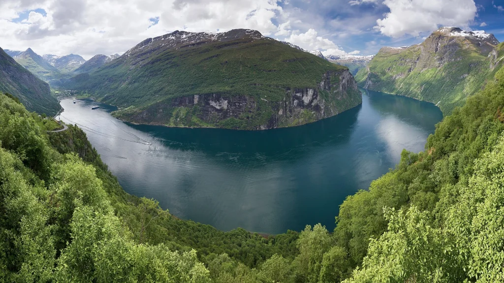 Norveç fiyortları