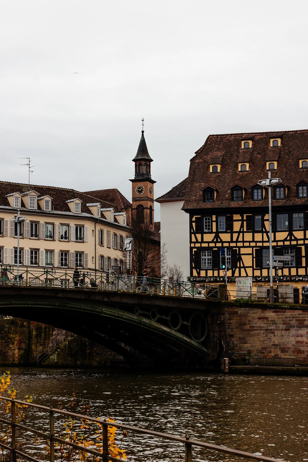 Strasbourg Canal and Bridge.jpg